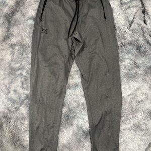 Under Armour Men's Dark Gray Athletic Joggers